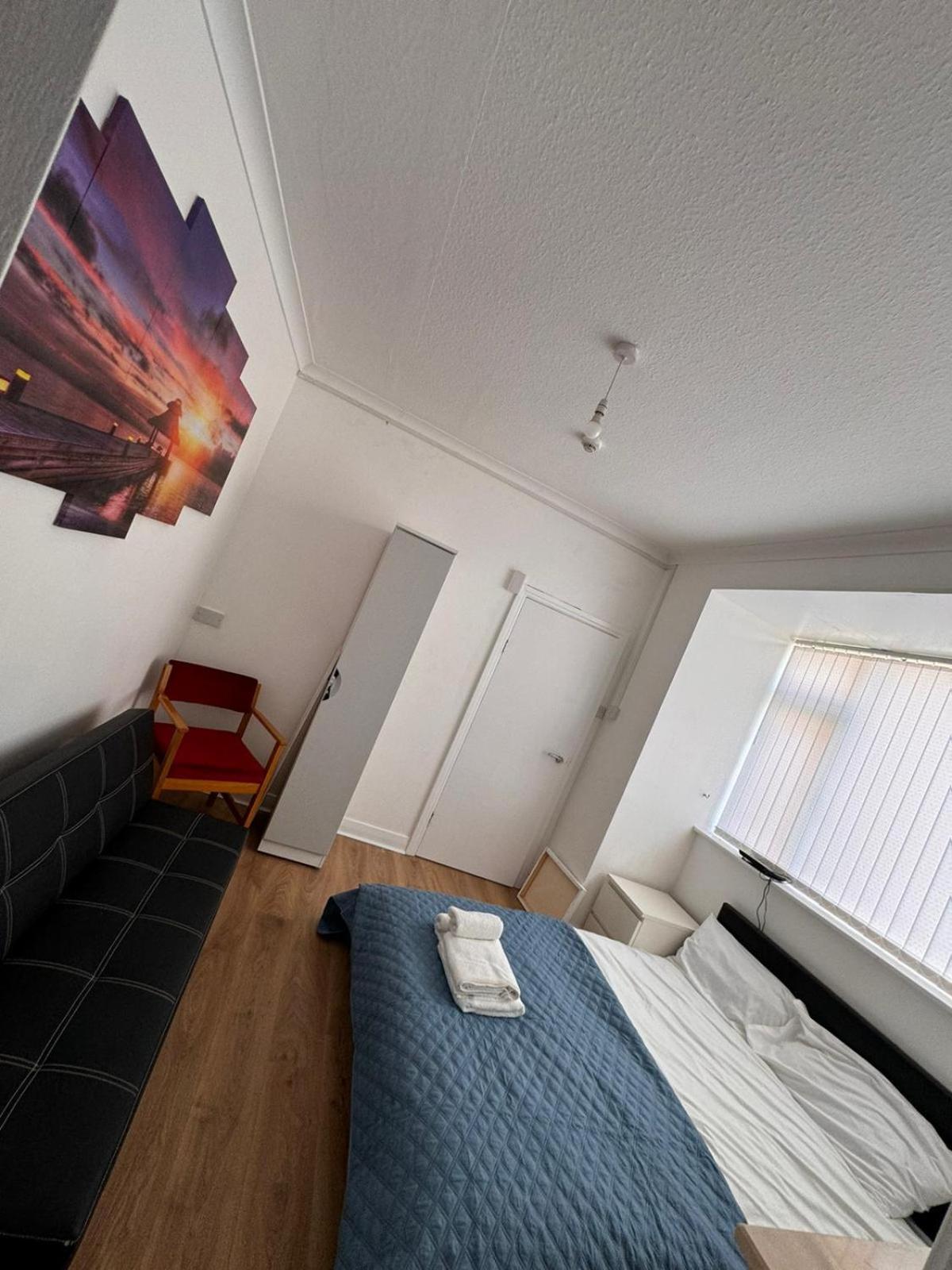 Pinnacle Hotel And Suites Formerly Jean Martyn Hotel Blackpool Buitenkant foto