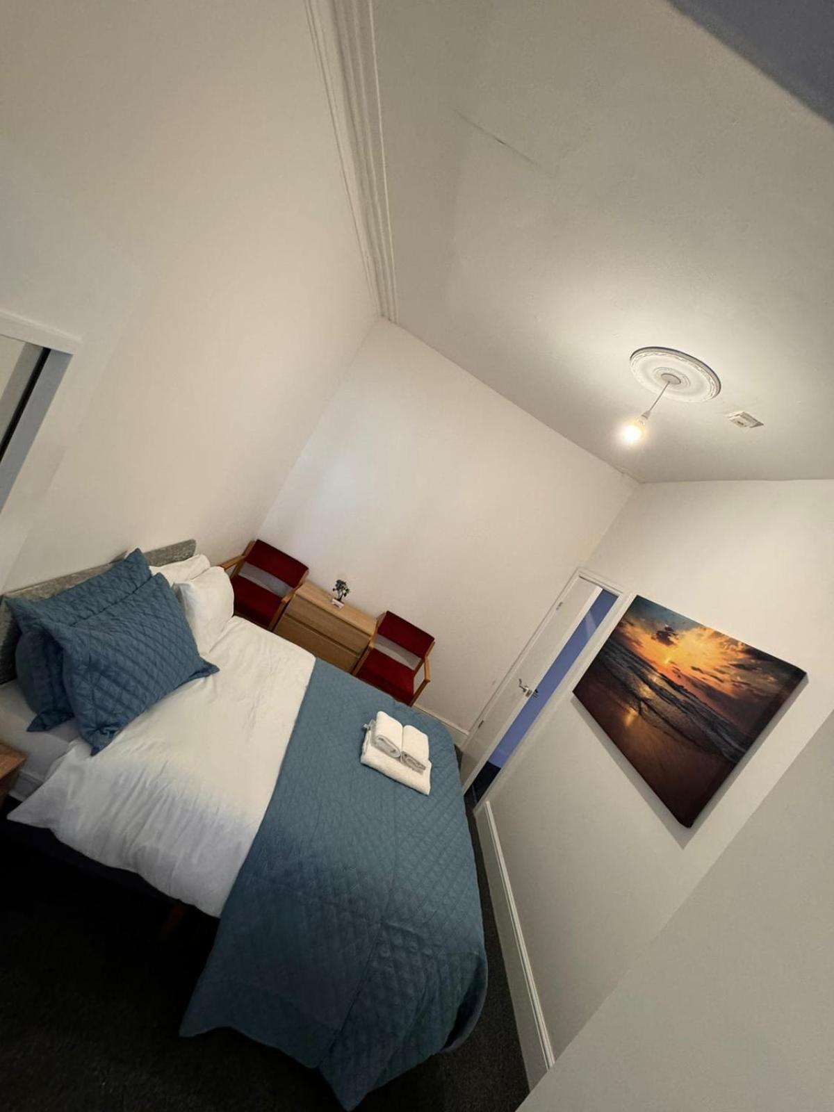 Pinnacle Hotel And Suites Formerly Jean Martyn Hotel Blackpool Buitenkant foto