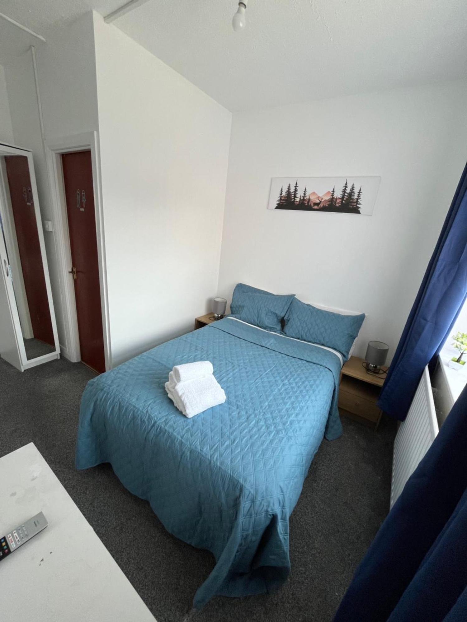 Pinnacle Hotel And Suites Formerly Jean Martyn Hotel Blackpool Buitenkant foto